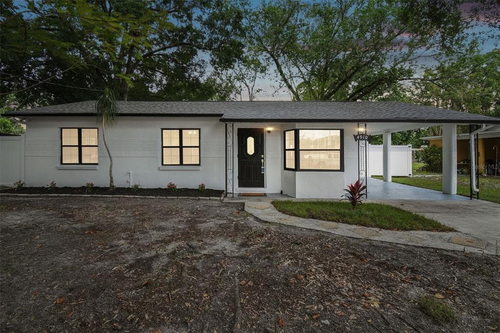 4910 N DARBY AVENUE TAMPA, FL 33603