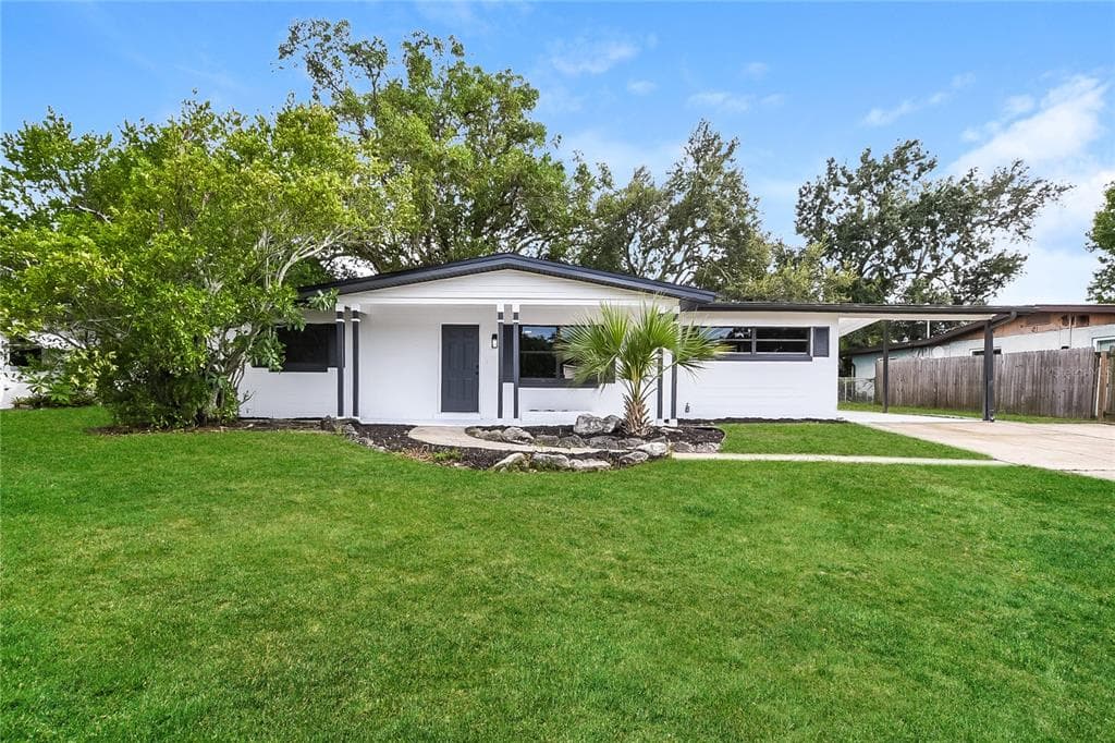 295 BEL AIRE DRIVE S MERRITT ISLAND, FL 32952