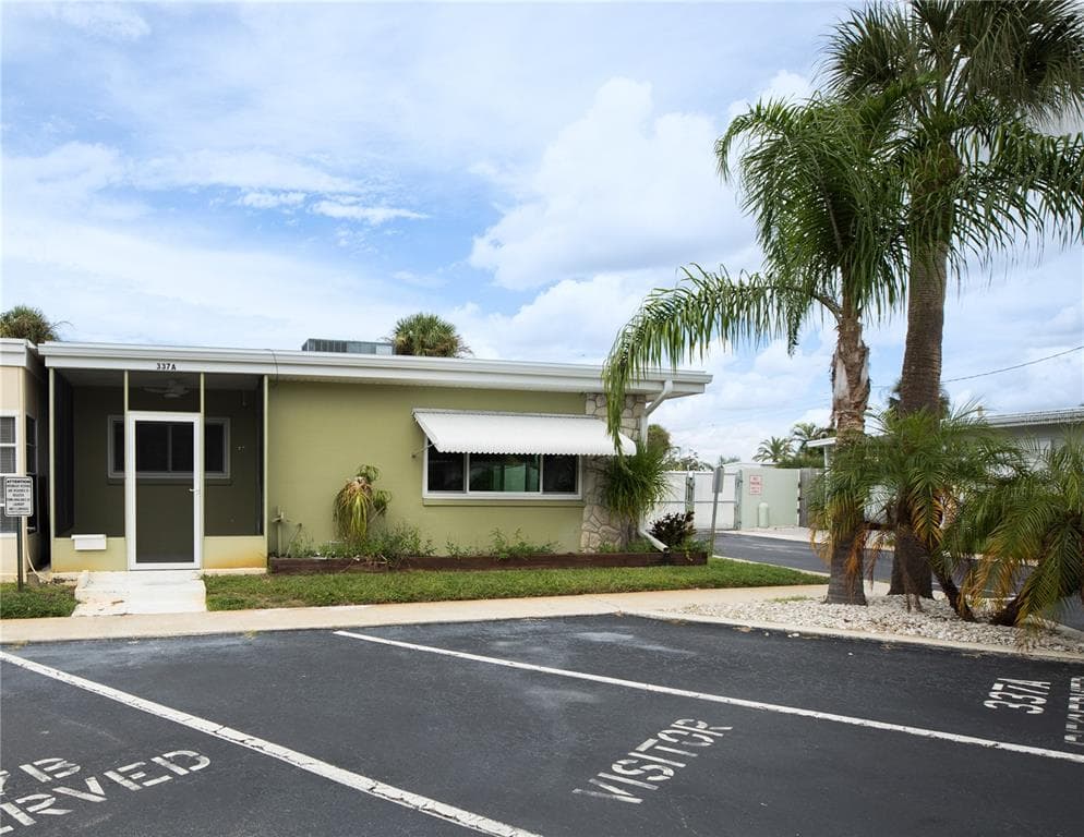 250 ROSERY ROAD NW UNIT 337A LARGO, FL 33770