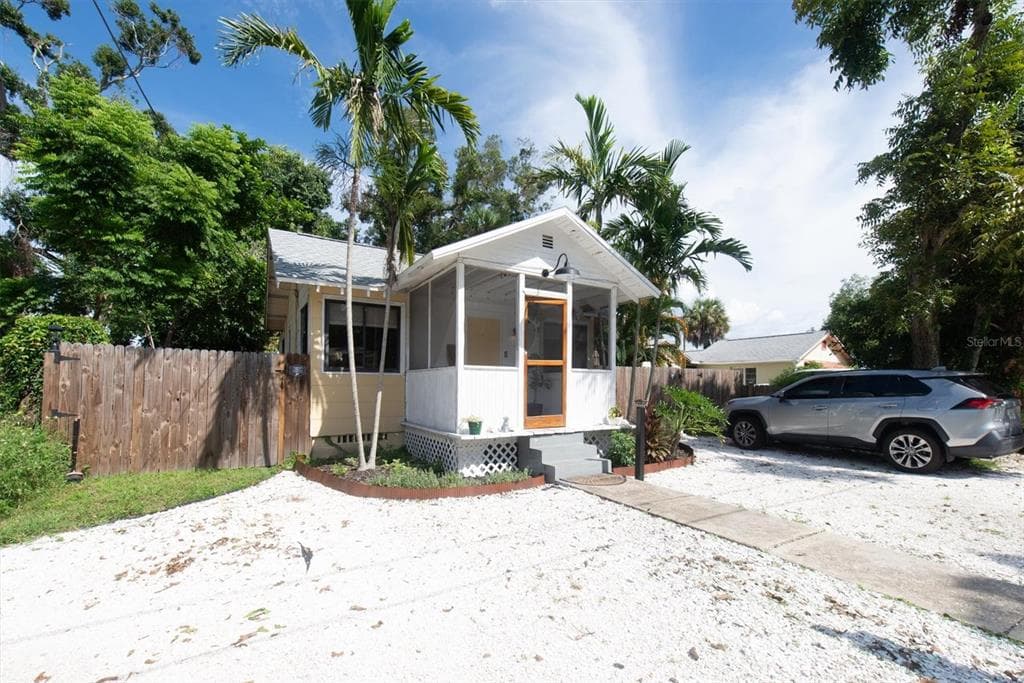 1840 51ST STREET S GULFPORT, FL 33707