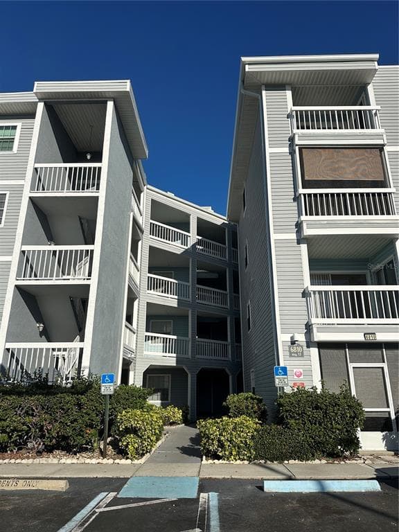 6810 STONES THROW CIRCLE N UNIT 13203
