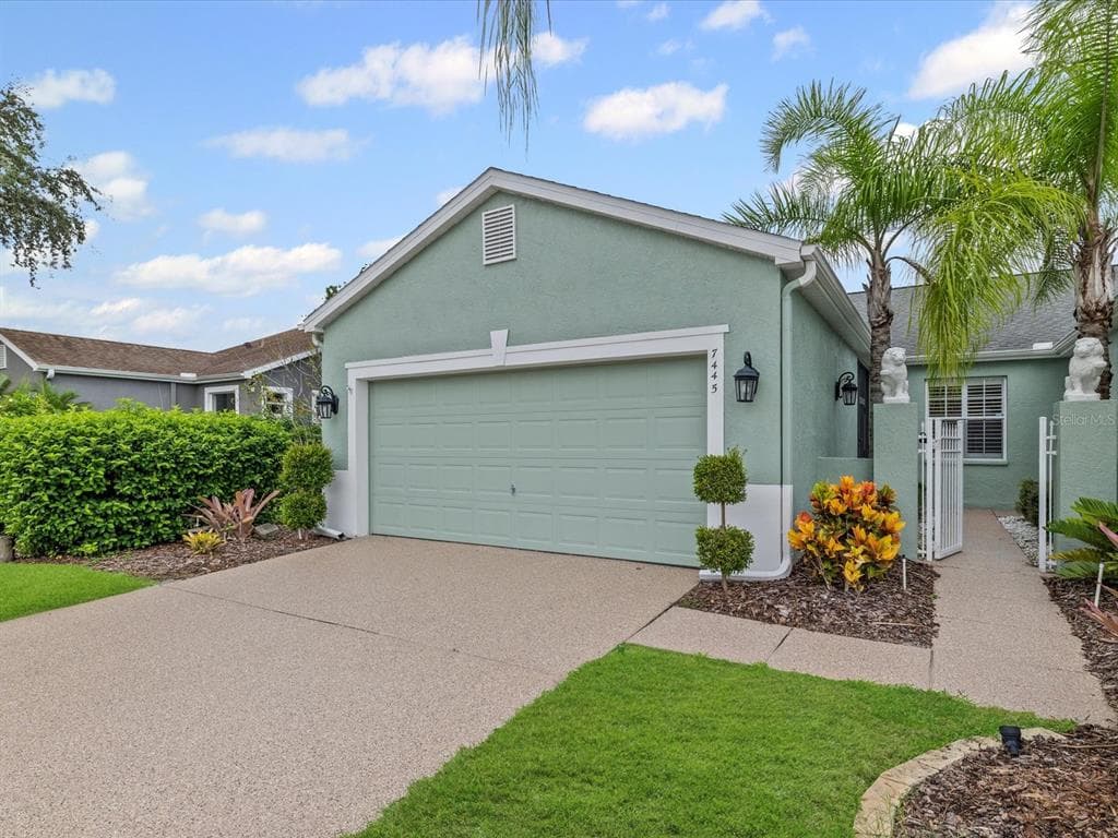 7445 TROVITA ROAD LAND O LAKES, FL 34637