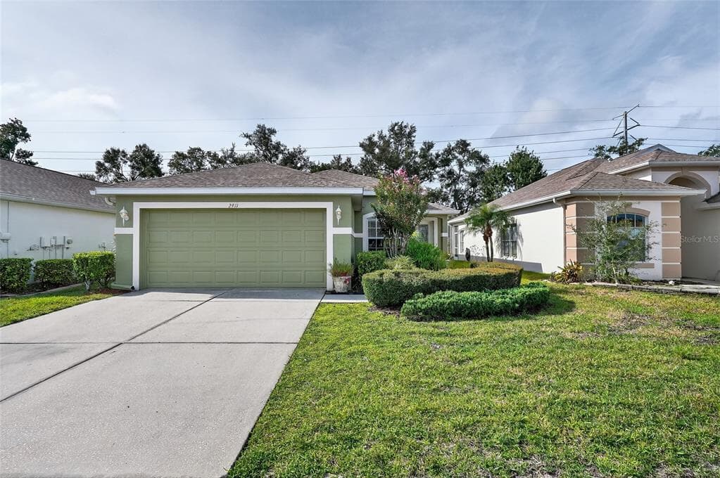 2911 BANYAN HILL LANE LAND O LAKES, FL 34639