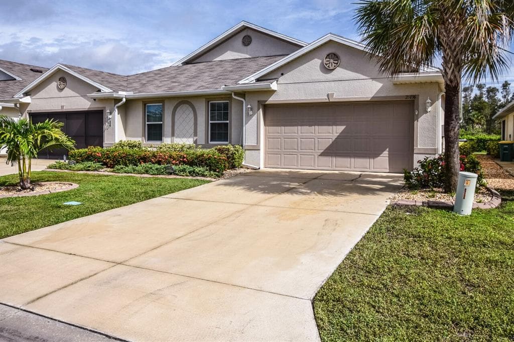 25136 E LENOX CIRCLE PUNTA GORDA, FL 33950