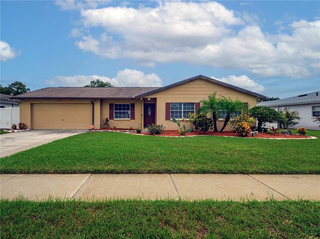 14605 BRENTWOOD LANE TAMPA, FL 33618