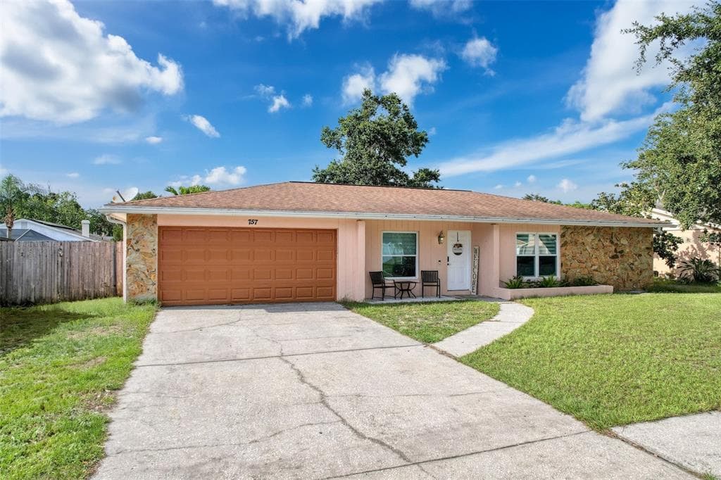 757 CALIENTE DRIVE BRANDON, FL 33511