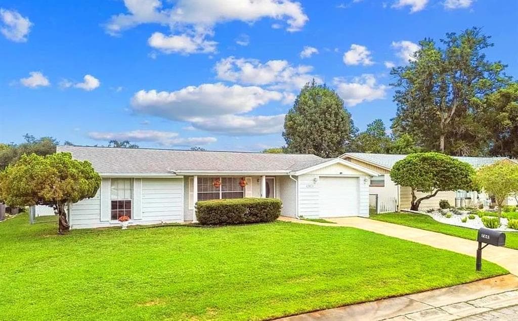7841 DATURA LANE NEW PORT RICHEY, FL 34653