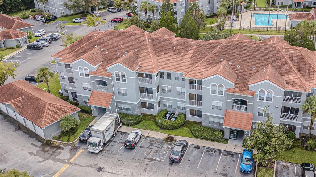 18001 RICHMOND PLACE DRIVE UNIT 733 TAMPA, FL 33647