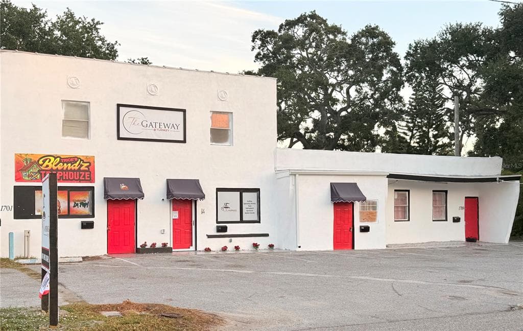 1709 18TH AVENUE S UNIT 1 ST PETERSBURG, FL 33712