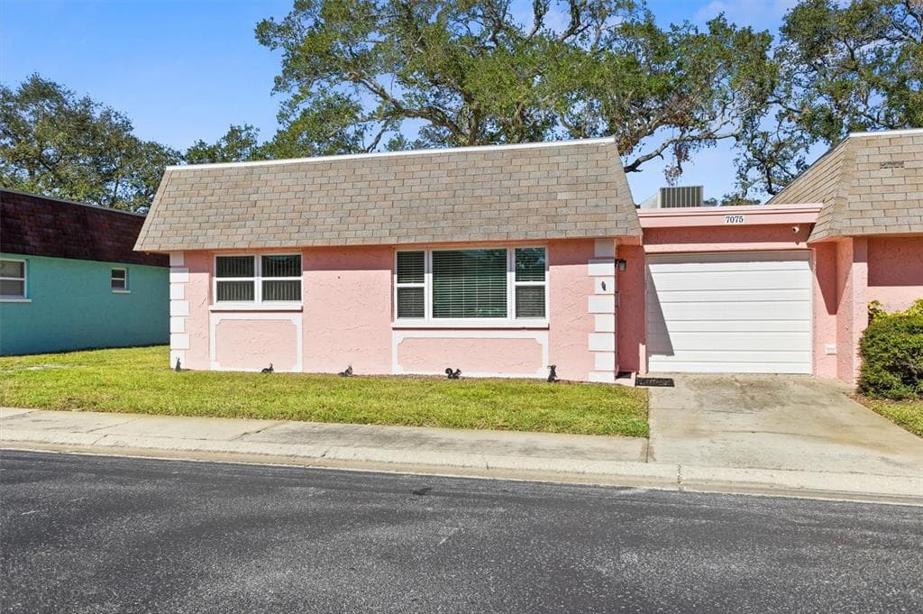 7075 LAFAYETTE N PINELLAS PARK, FL 33781