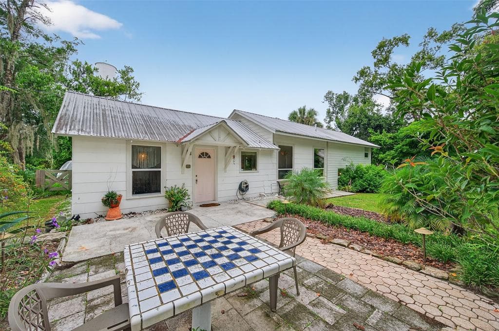 32847 PENNSYLVANIA AVENUE SAN ANTONIO, FL 33576