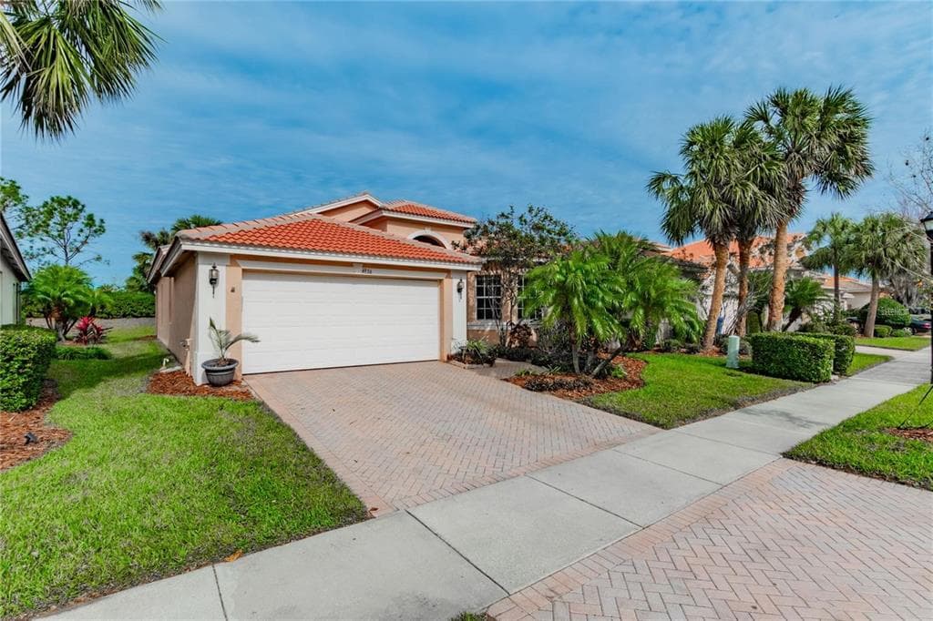 4936 SANDY BROOK CIRCLE WIMAUMA, FL 33598