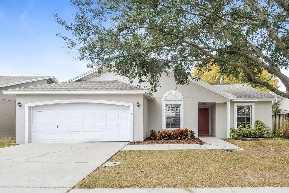 119 LOOKOUT DRIVE APOLLO BEACH, FL 33572