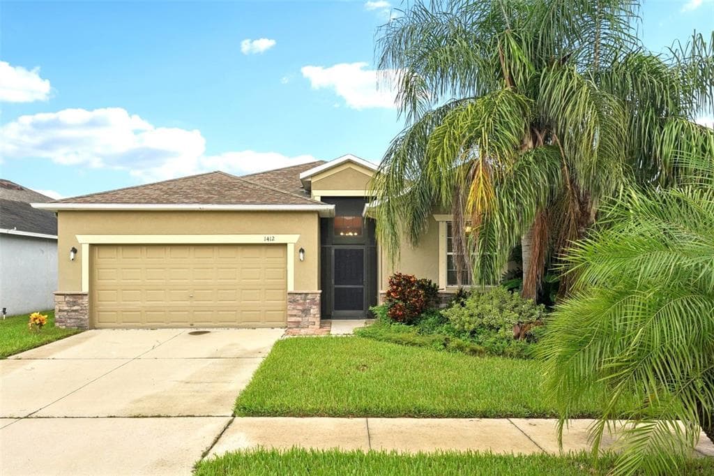 1412 OAK POND STREET