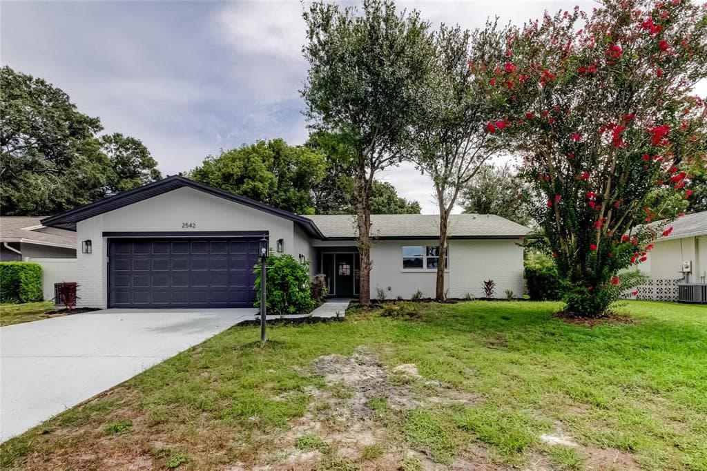 2542 BRAMBLEWOOD DRIVE W CLEARWATER, FL 33763