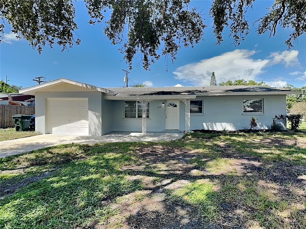 4728 LARK RIDGE CIRCLE SARASOTA, FL 34233