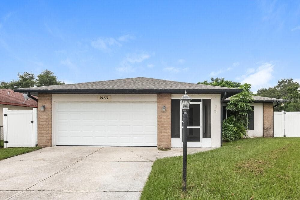 1963 COUNTRY MEADOWS WAY SARASOTA, FL 34235