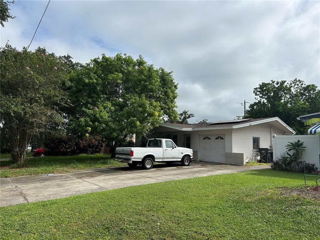 5333 53RD STREET N ST PETERSBURG, FL 33709