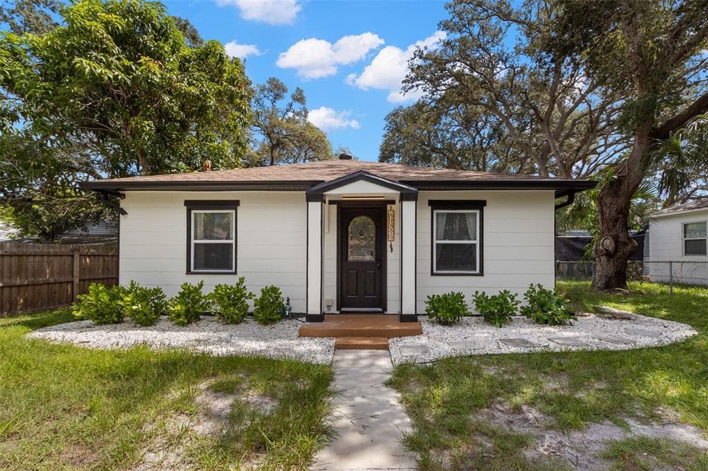 1805 SPRINGTIME AVENUE CLEARWATER, FL 33755