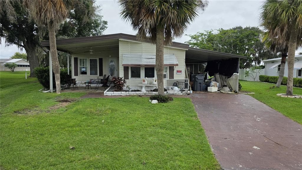 9016 SARAH DRIVE POLK CITY, FL 33868