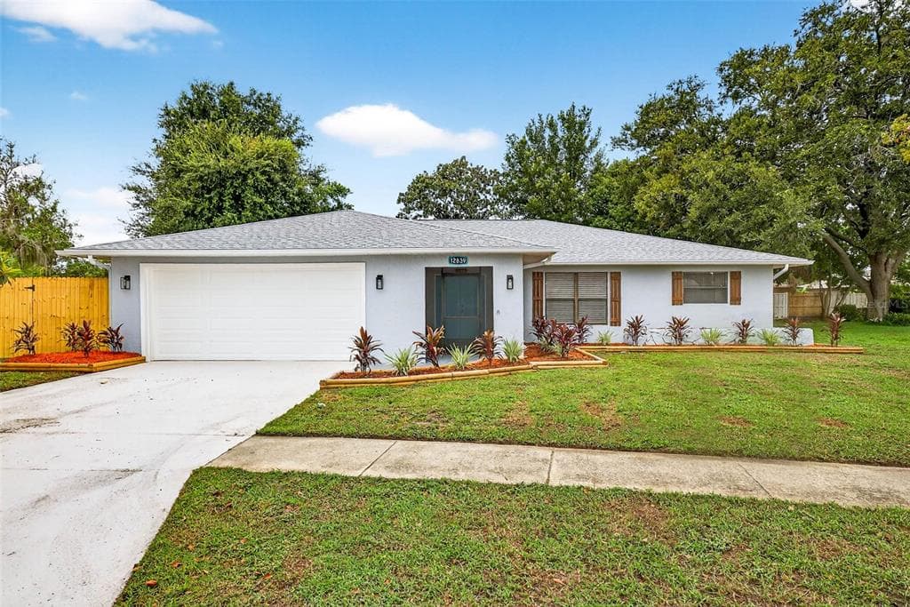 12839 WALNUT TREE LANE HUDSON, FL 34669
