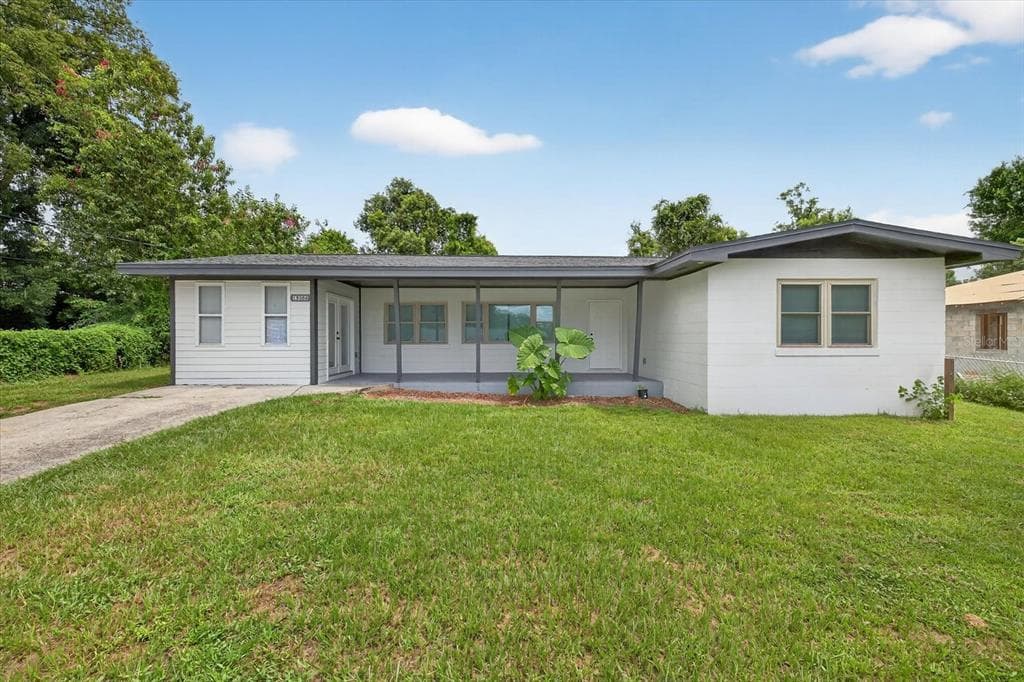 15306 16TH STREET DADE CITY, FL 33523