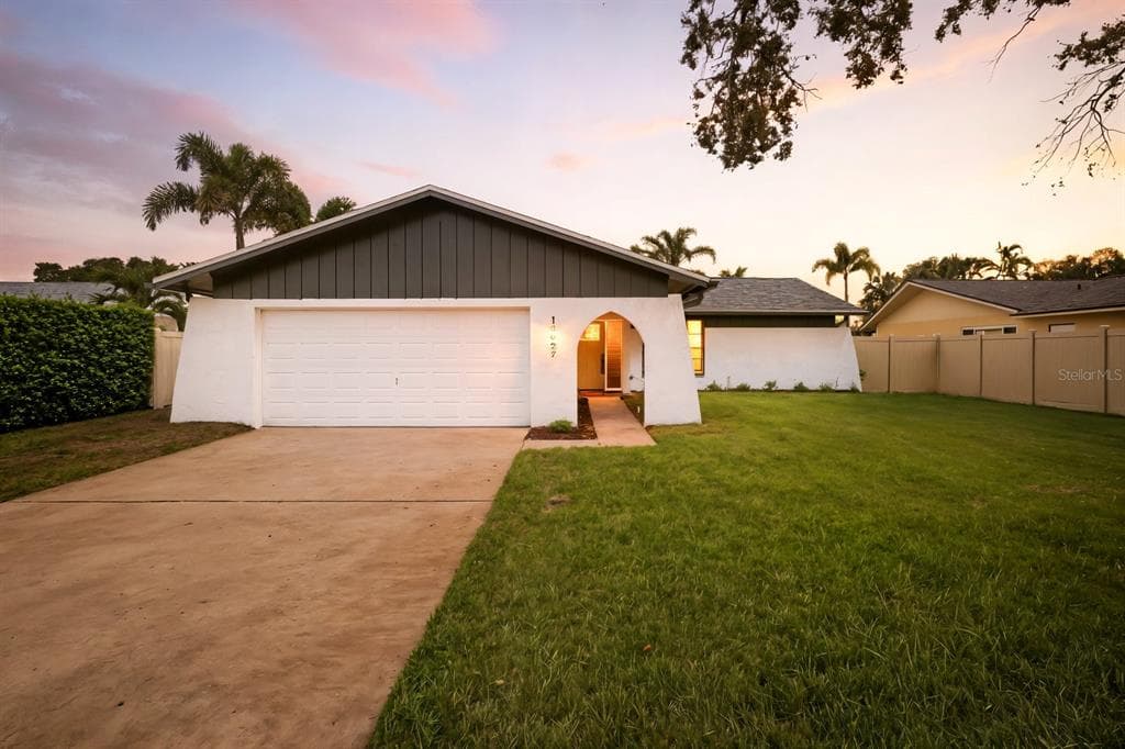 13627 SAN RAFAEL DRIVE LARGO, FL 33774