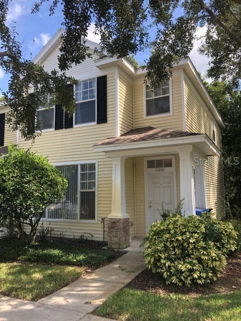 11050 BLACK SWAN COURT SEFFNER, FL 33584