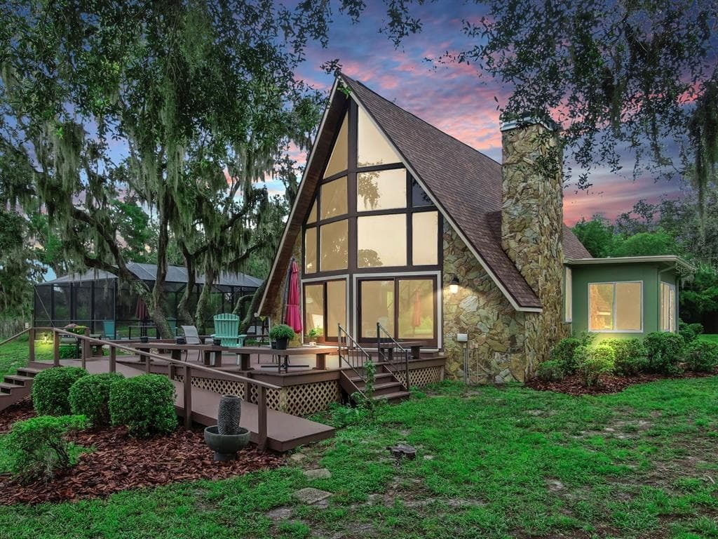 15020 CARLTON LAKE ROAD WIMAUMA, FL 33598