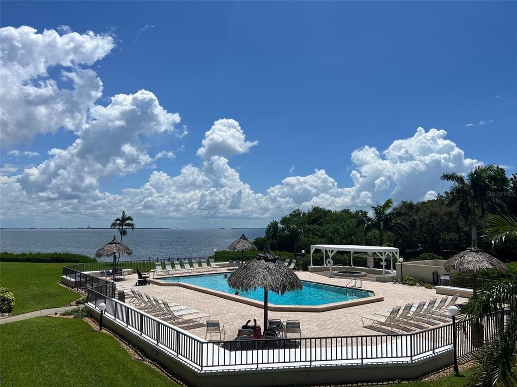 6372 PALMA DEL MAR BOULEVARD S UNIT 219