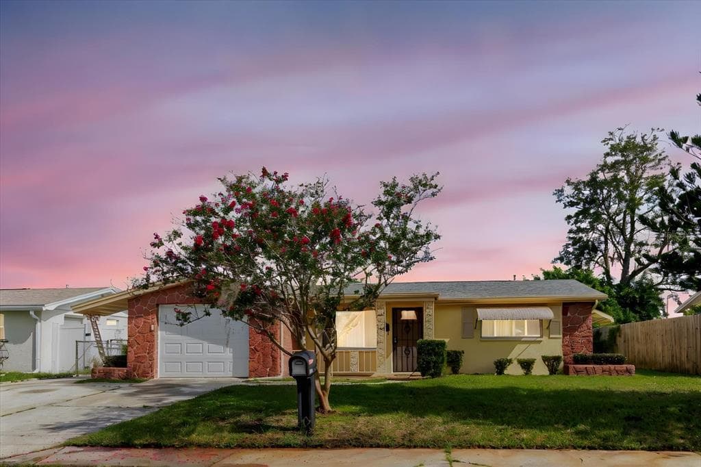 3421 SUPREME DRIVE HOLIDAY, FL 34691