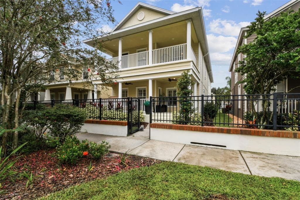 5907 BEACONPARK STREET LITHIA, FL 33547