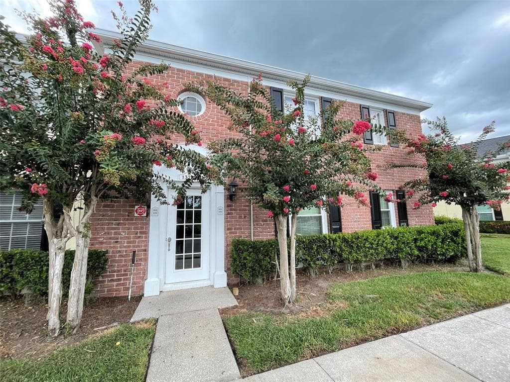 13722 ORANGE SUNSET DR UNIT 102 TAMPA, FL 33618