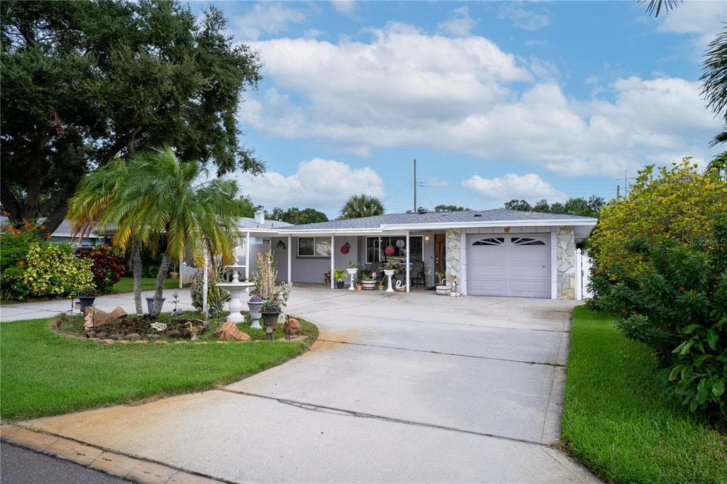 10429 TEMPLE WAY SEMINOLE, FL 33772