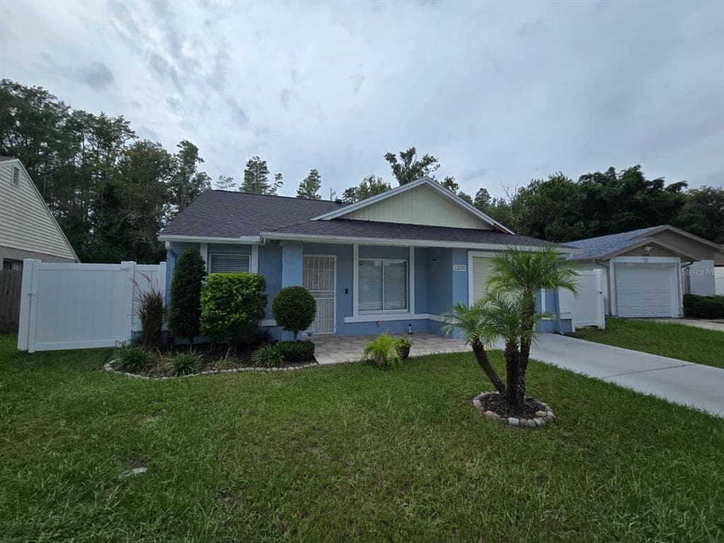 12332 WITHERIDGE DRIVE TAMPA, FL 33624