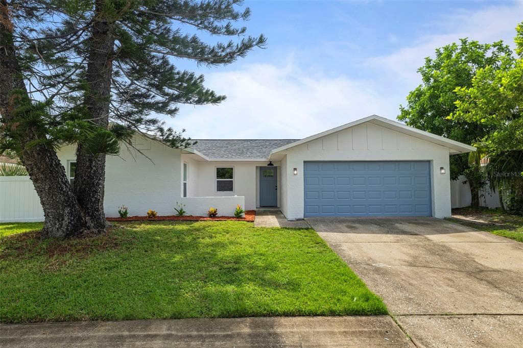 7212 118TH TERRACE LARGO, FL 33773