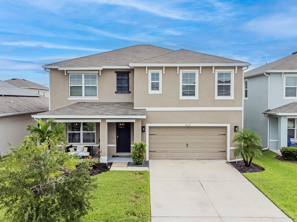 32635 BROOKS HAWK LANE WESLEY CHAPEL, FL 33543
