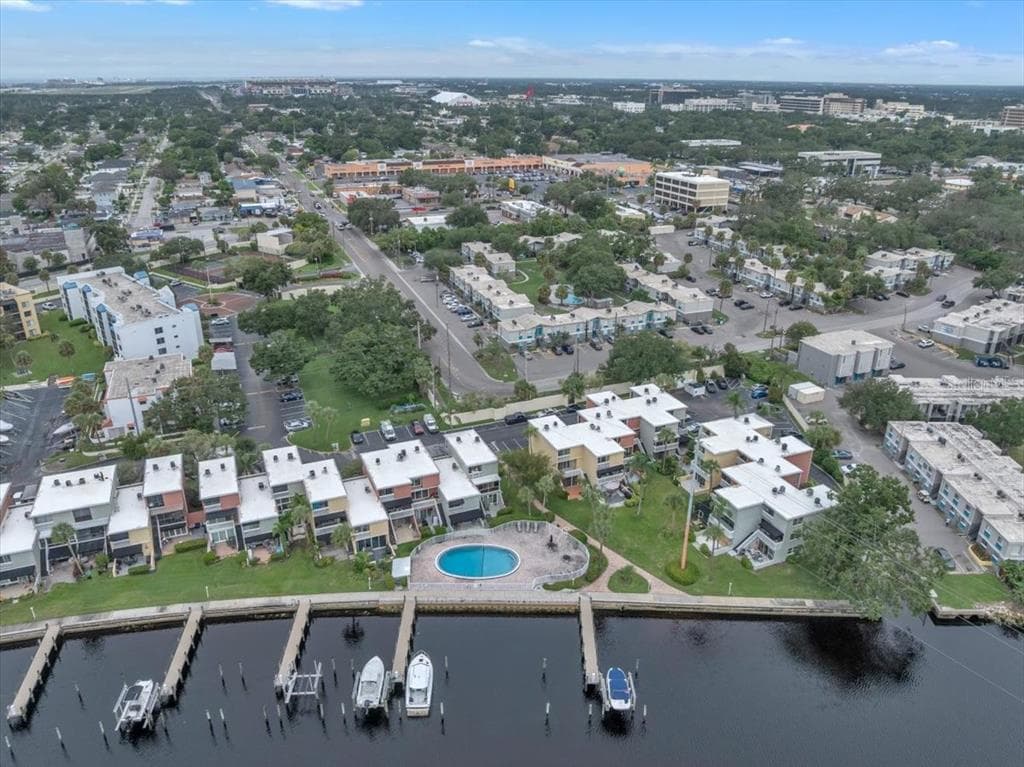 2424 W TAMPA BAY BOULEVARD UNIT H106 TAMPA, FL 33607