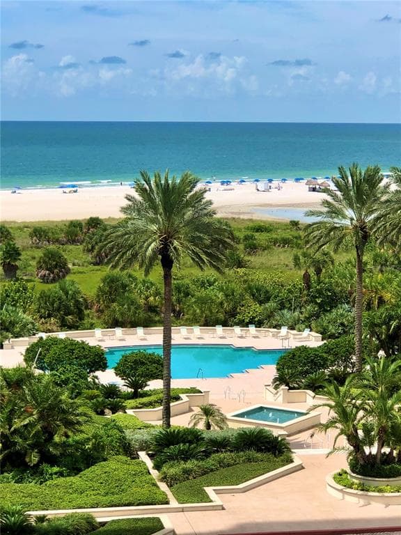 1180 GULF BOULEVARD UNIT 606 CLEARWATER BEACH, FL 33767
