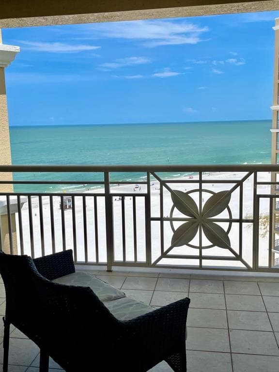 10 PAPAYA STREET UNIT 1204 CLEARWATER, FL 33767