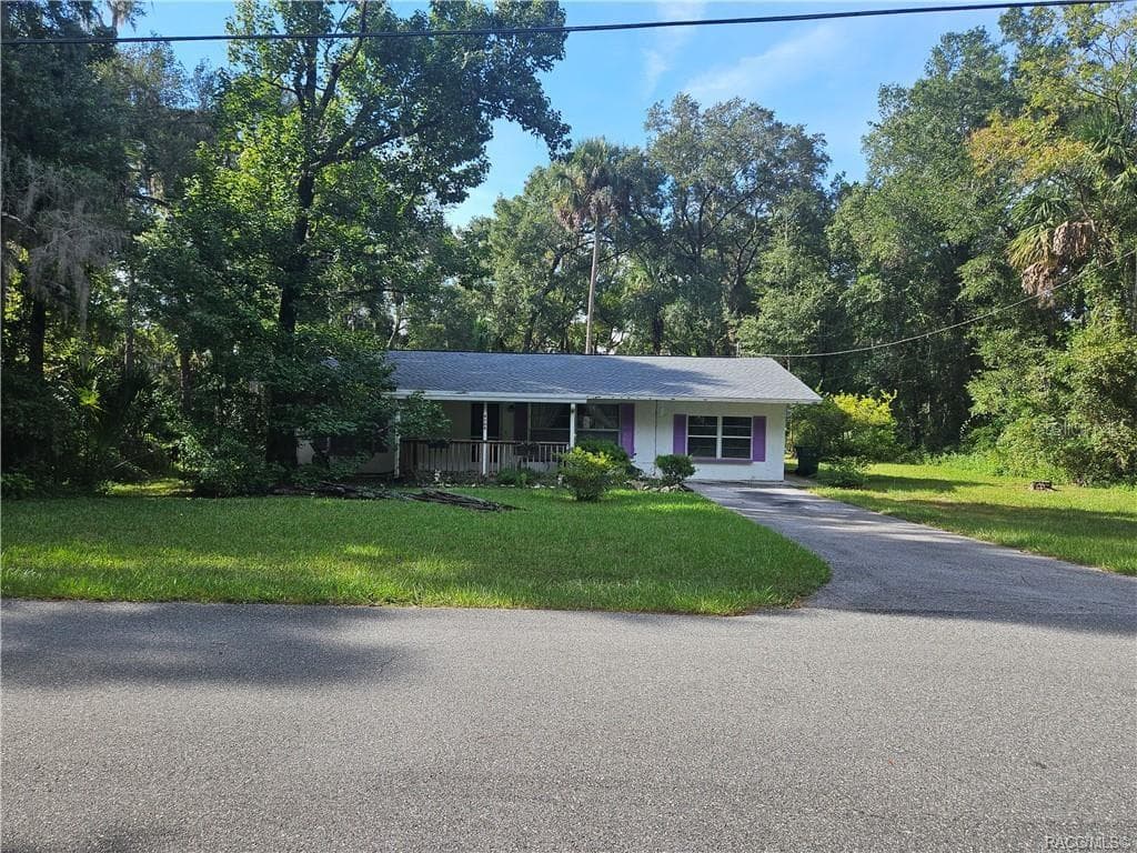 9708 W HAWTHORNE STREET CRYSTAL RIVER, FL 34428