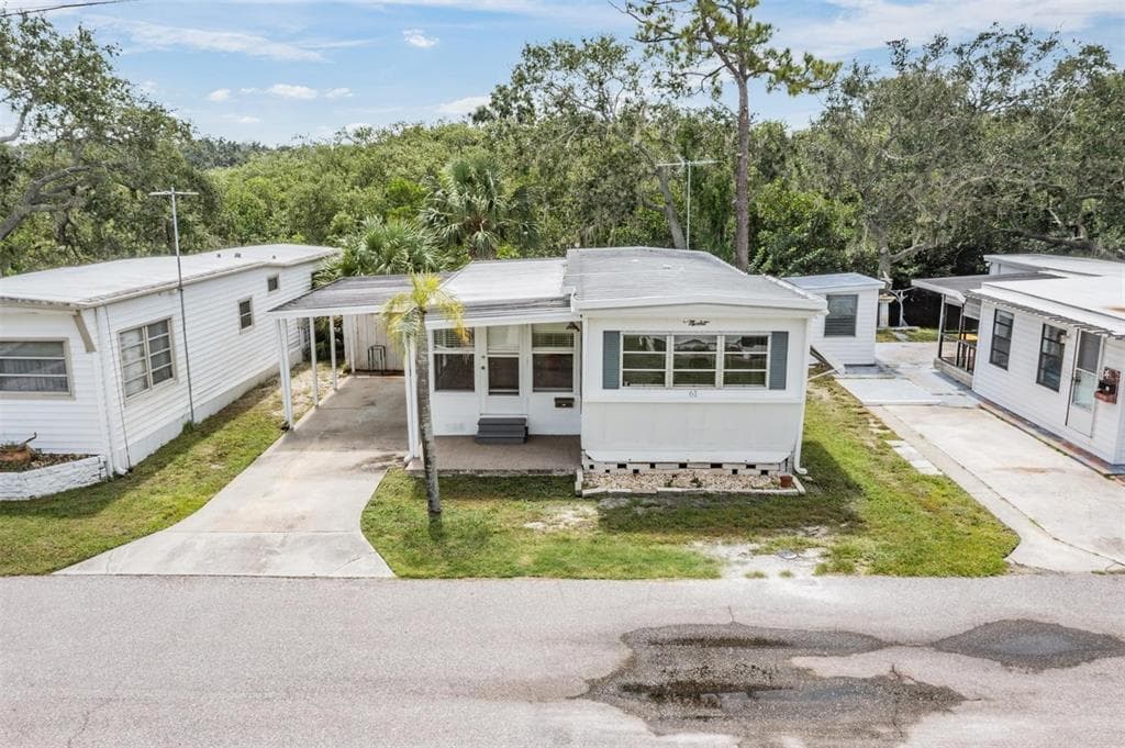 605 MICHIGAN BOULEVARD UNIT 61 DUNEDIN, FL 34698