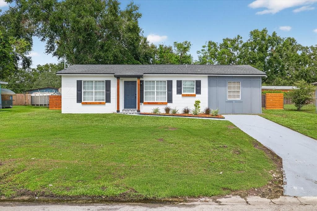 4212 EMPIRE PLACE TAMPA, FL 33610
