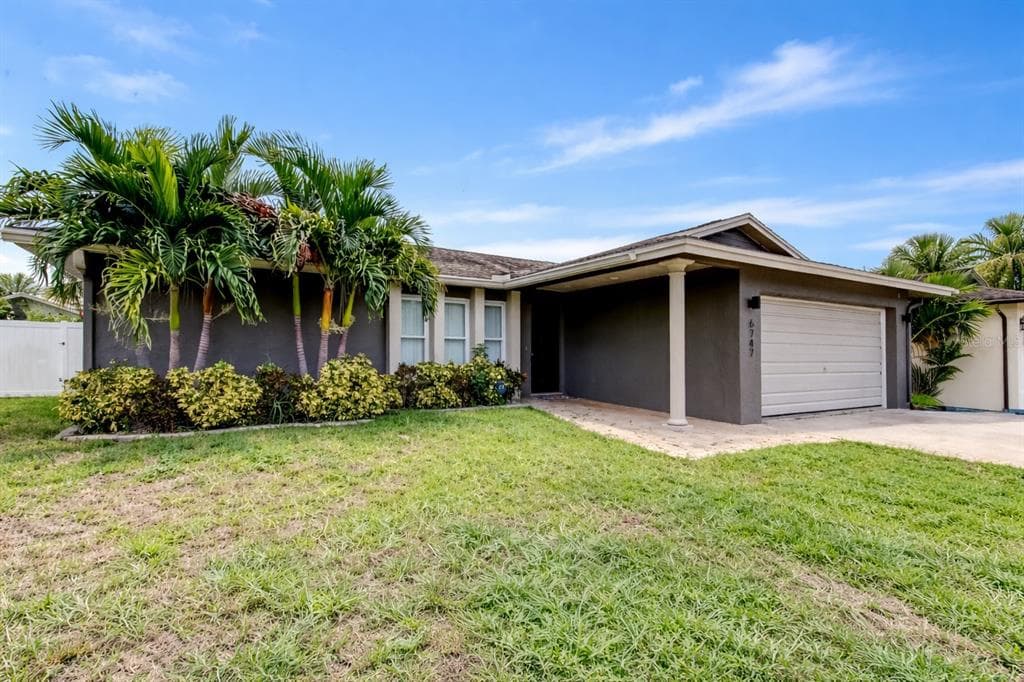 6747 DEER POND LANE N PINELLAS PARK, FL 33781