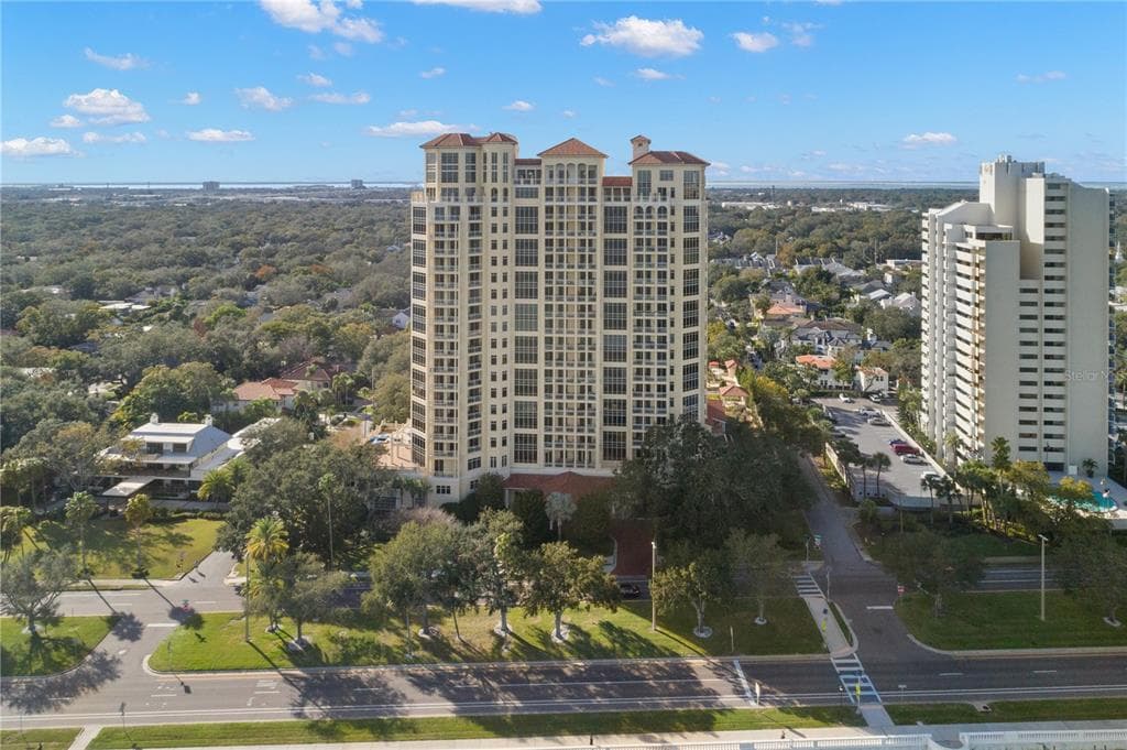 4201 BAYSHORE BOULEVARD UNIT 502 TAMPA, FL 33611
