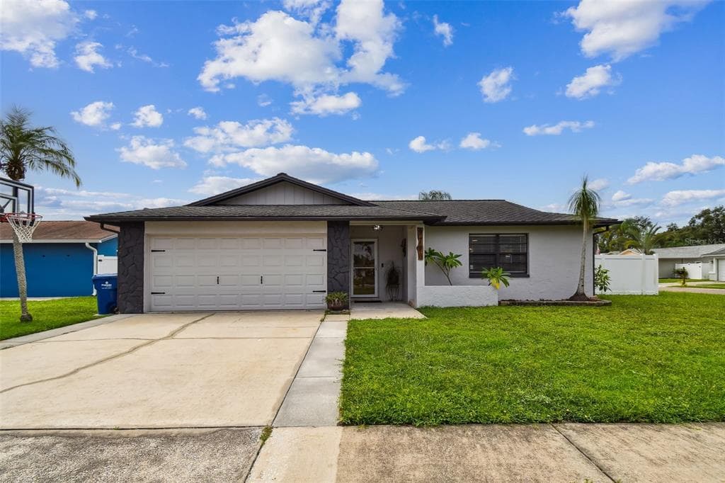 9778 129TH AVENUE LARGO, FL 33773