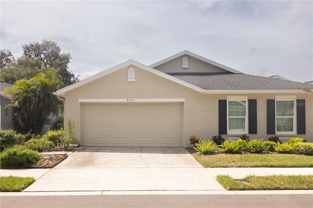 8561 ACORN RIDGE COURT