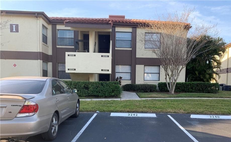 3242 CANDLE RIDGE DRIVE UNIT 203 ORLANDO, FL 32822