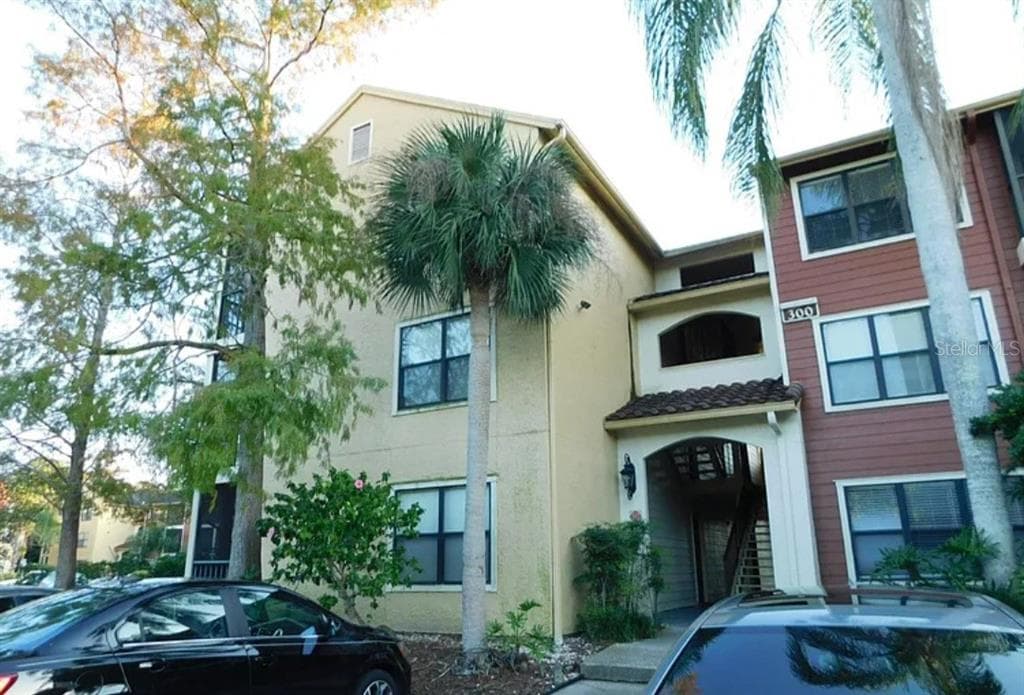 11901 4TH STREET N UNIT 3104 ST PETERSBURG, FL 33716