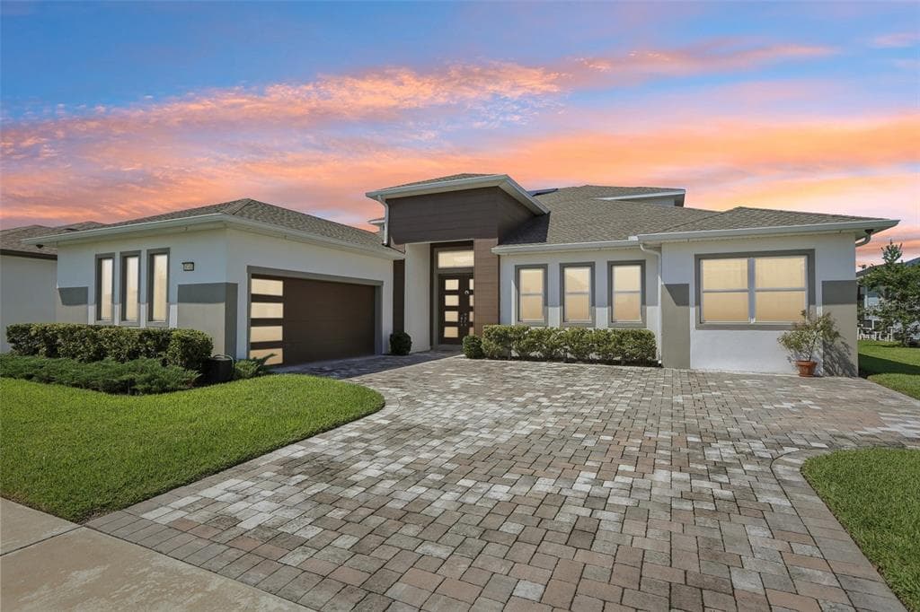 8743 SANDERS TREE LOOP WESLEY CHAPEL, FL 33545
